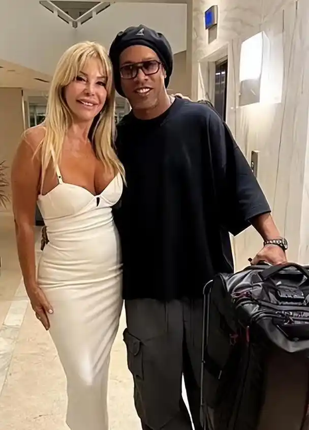 心态之战：红军五天失两冠，巴萨国米应对之法为.