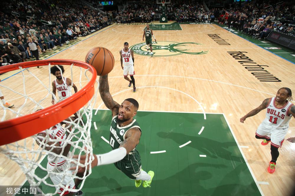 英超｜ 迪亚洛12分钟内轰3球 曼联神奇逆转圣战士.